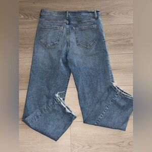 Kensie "The Ella" High Rise Straight Vintage Luxe Jeans 8/29